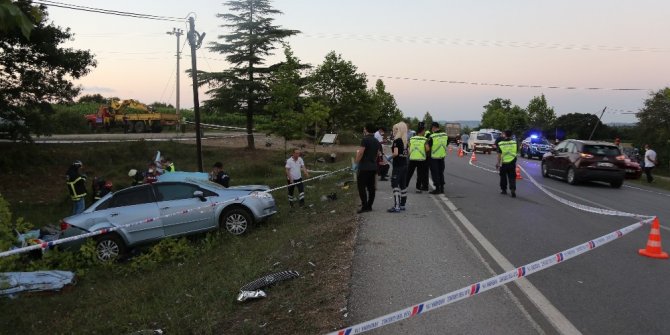 Kazada aynı aileden 5 kişi hayatını kaybetti