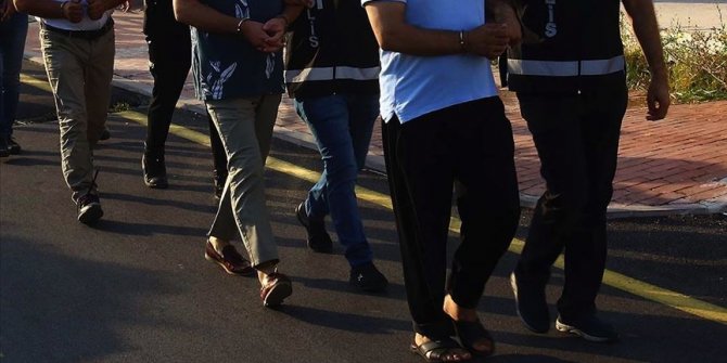 FETÖ'nün jandarma mahrem yapılanmasına yönelik operasyonda 14 zanlı gözaltı
