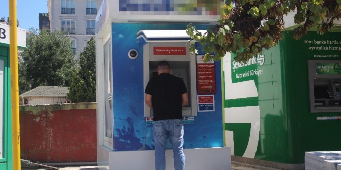 ATM soyguncuları onlarca kişinin banka hesabını boşalttı