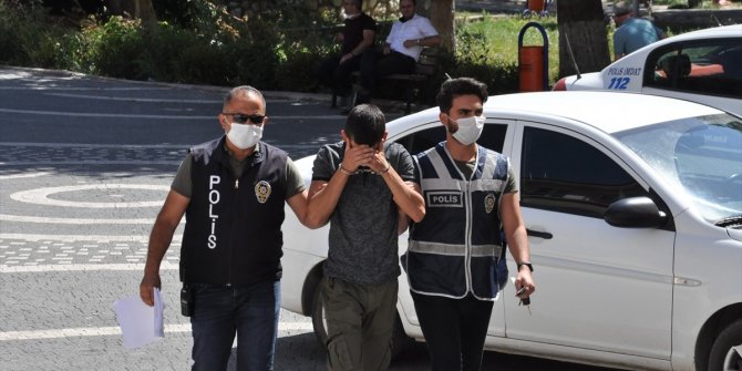 Konya'da evlerden hırsızlık yaptığı iddia edilen zanlı tutuklandı