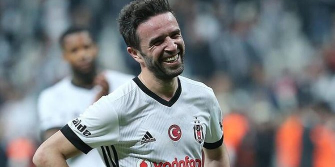 Fenerbahçe kaptanı Emre Belözoğlu ile Gökhan Gönül buluştu!