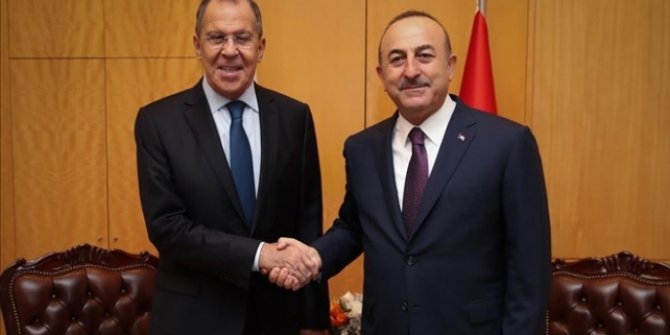 Bakan Çavuşoğlu ve Lavrov telefonda görüştü