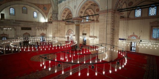 İstanbul'da 21 cami sabaha kadar açık olacak
