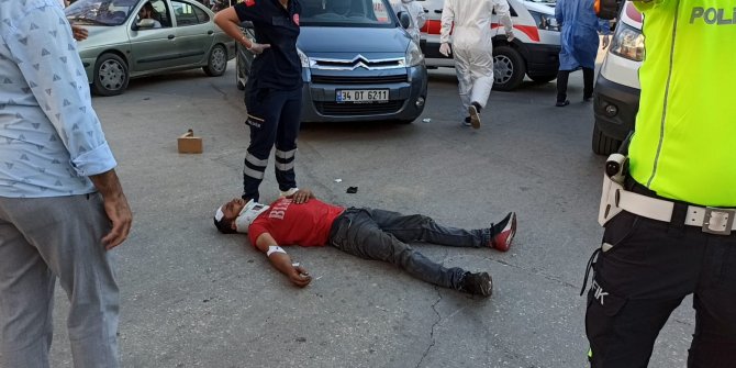 Otomobil ile çarpışan motosikletin sürücüsü yaralandı