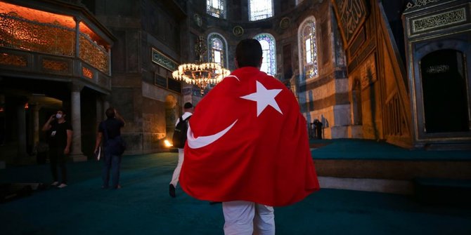 Ayasofya-i Kebir Cami-i Şerifi'ndeki cuma namazı Amerikan basınında yankı buldu