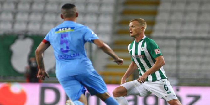 Konyaspor'da Jonsson ile yollar ayrıldı