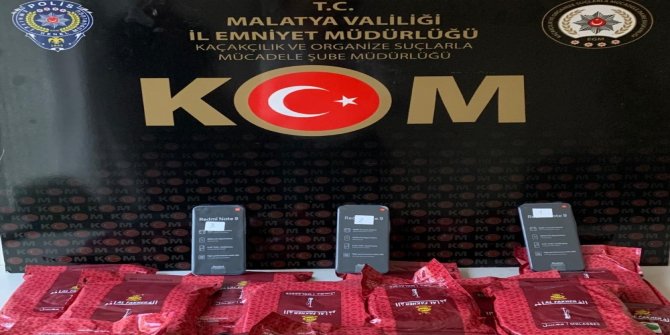 Malatya’da gümrük kaçağı nargile tütünü ele geçirildi