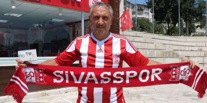 Yıllardır sakladığı Şampiyonlar ligi biletine teklif yağıyor
