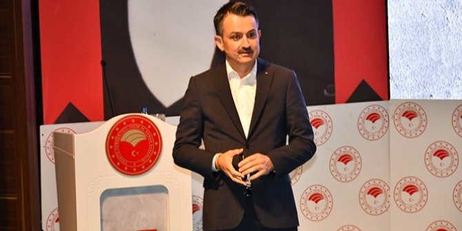 Pakdemirli: 'Ayçiçeği yağ desteğini arttırdık'