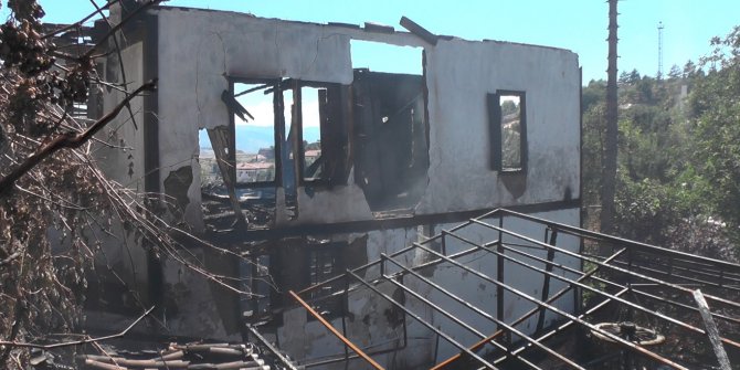 200 yıllık tarihi konaklar alevlere teslim oldu