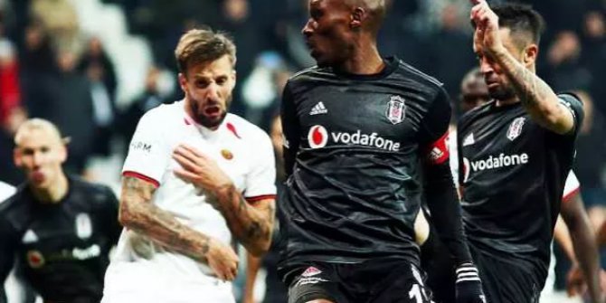 Beşiktaş'ın ilk 11'i belli oldu!
