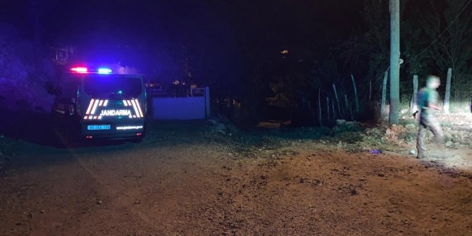 Tüfekle bacağından vurulan yaşlı adam hayatını kaybetti