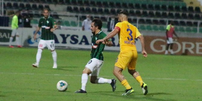 Denizlispor sezonu mağlubiyetle kapattı