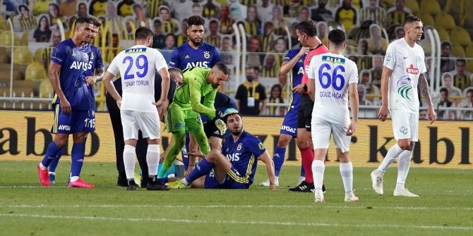 Fenerbahçe: 1 - Çaykur Rizespor: 0 (İlk yarı sonucu)