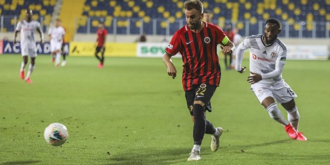 Gençlerbirliği: 0 - Beşiktaş: 0 (İlk Yarı sonucu)