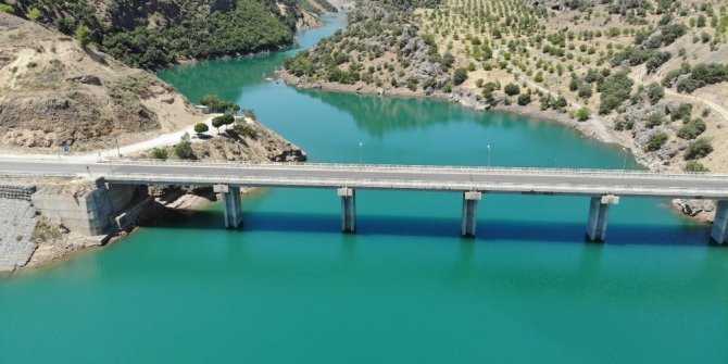 Gülistan, kodu düşürülen barajda aranmaya devam ediyor