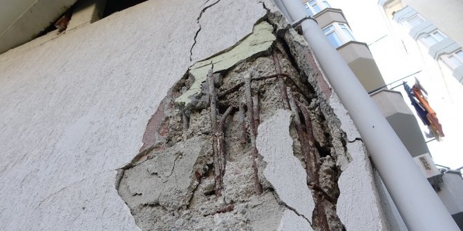 9 katlı binanın kolonu patladı, vatandaşlar deprem oldu sandı