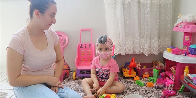 Lösemi hastası minik Derin Su'ya uygun ilik için 'seferberlik' başlatıldı