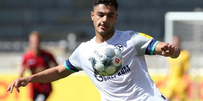 Liverpool, Ozan Kabak'ı istiyor