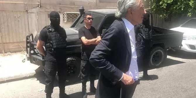 Fransız yazar ile darbeci hafter arasında gizli görüşme