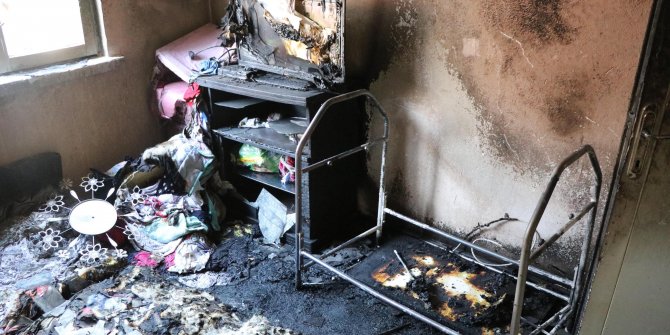 Evde çıkan yangında 5 aylık bebek öldü, 2 yaşındaki ablası da yaralandı