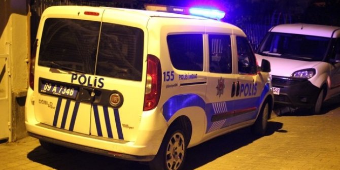 Sokakta unutulan valiz paniğe neden oldu