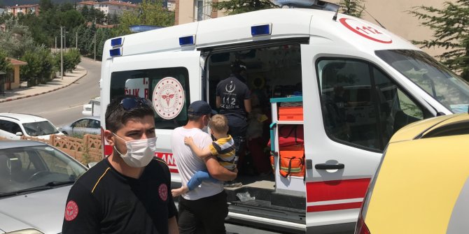 Yangında dumandan etkilenen 7 kişi hastaneye kaldırıldı