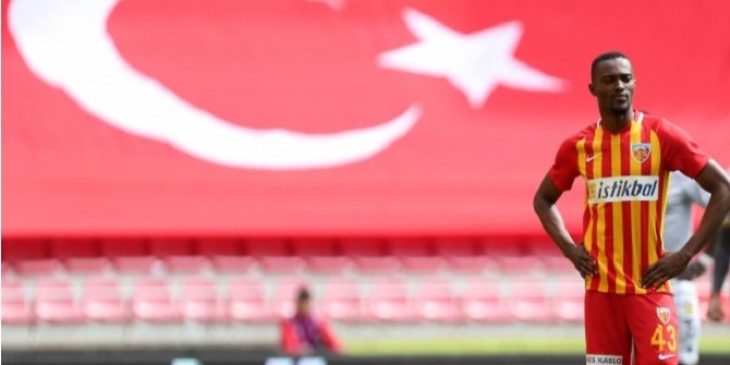 Galatasaray’da hedef Mensah