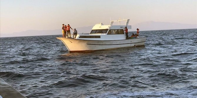 Yunan Sahil Güvenliği korsanlığa başladı