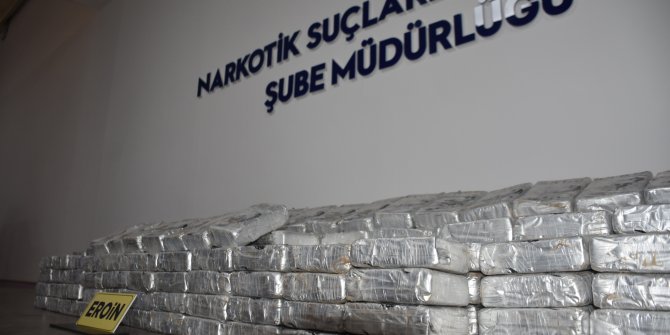 Akrep logolu paketlerde 195 kilo eroin ele geçirildi