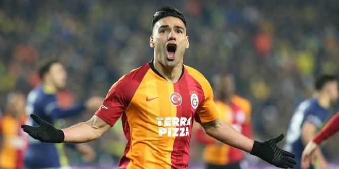 Radamel Falcao Galatasaray’da kalıyor