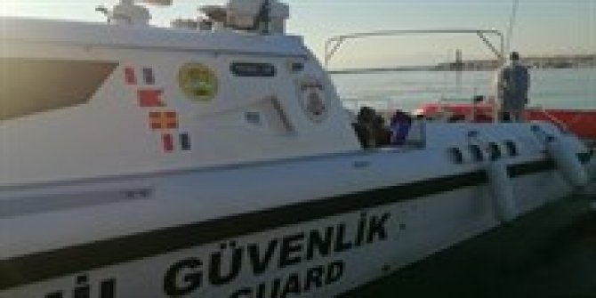 Yunanistan'ın ölüme terk ettiği göçmenleri Sahil Güvenlik kurtardı