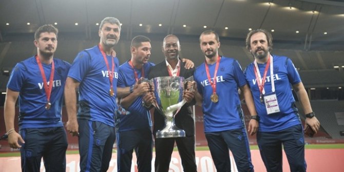 Eddie Newton: "Kupalar kazanmak sizi her zaman çok iyi hissettirir”