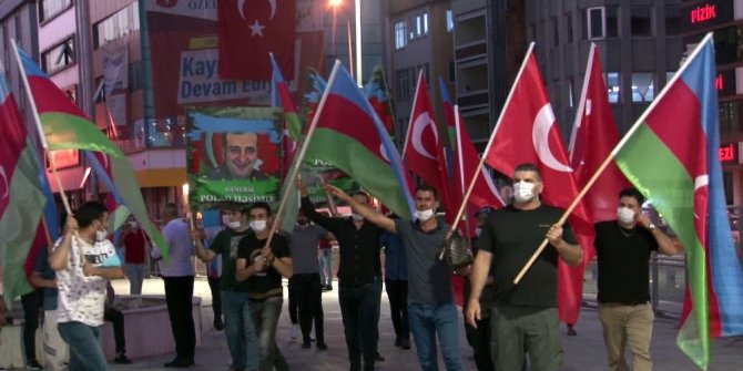 İstanbul’da Azerbaycan’a destek mitingi