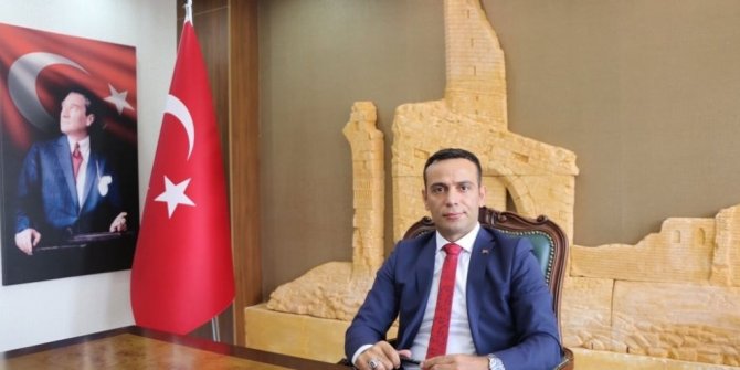Gezmek için geldiği ilçeye 25 yıl sonra kaymakam olarak atandı