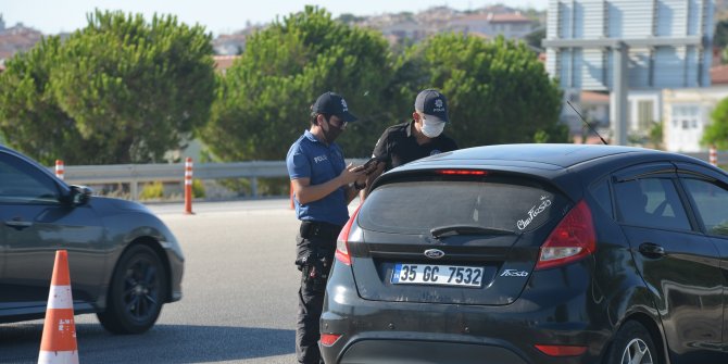 Çeşme tatilcilerin akınına uğradı