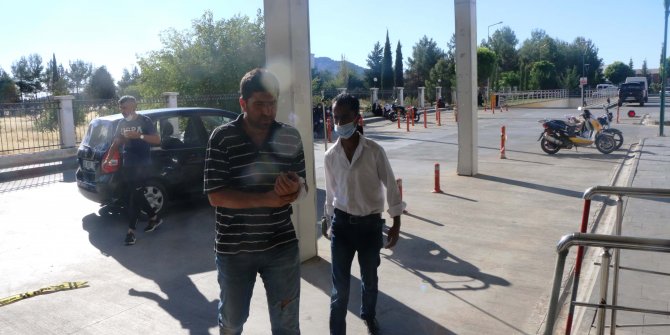 Adıyaman'da acemi kasaplar kendilerini yaraladı
