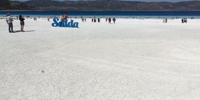 NASA'nın Salda Gölü açıklamasına Türk profesörden yanıt: İlgilenmelerinin nedeni çok benziyor olması