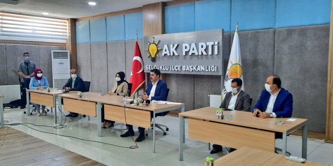 Bakan Kurum, AK Parti Konya İl Teşkilatıyla bayramlaştı