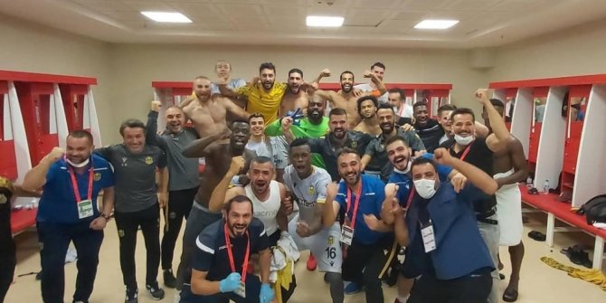 Yeni Malatyaspor’da 9 futbolcunun sözleşmesi sona erdi