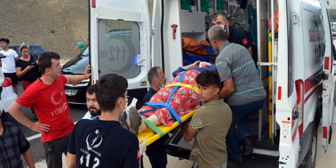 Kahramanmaraş'ta 4 aracın karıştığı zincirleme kaza: 4 yaralı