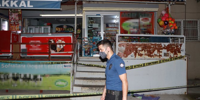 İş yerini soydukları bakkalı silahla yaralayıp kaçtılar