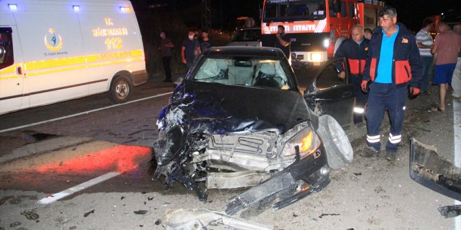 Sivas'ta trafik kazası: 3 yaralı