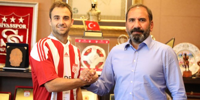 Sivasspor, Jorge Felix ile 2 yıllık sözleşme imzaladı