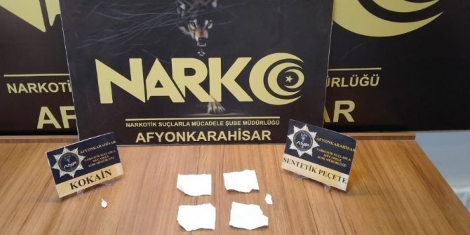 5 peçeteye 32 bin TL’lik sentetik uyuşturucu emdirdiler