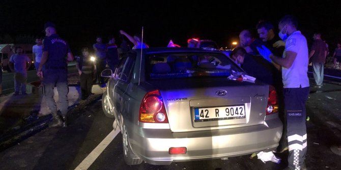 İki otomobil çarpıştı: 8 yaralı