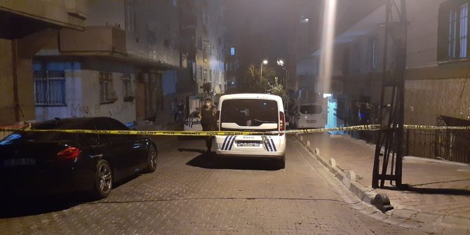 Bahçelievler'de iki grup arasında çıkan silahlı kavgada 1'i çocuk 2 kişi yaralandı