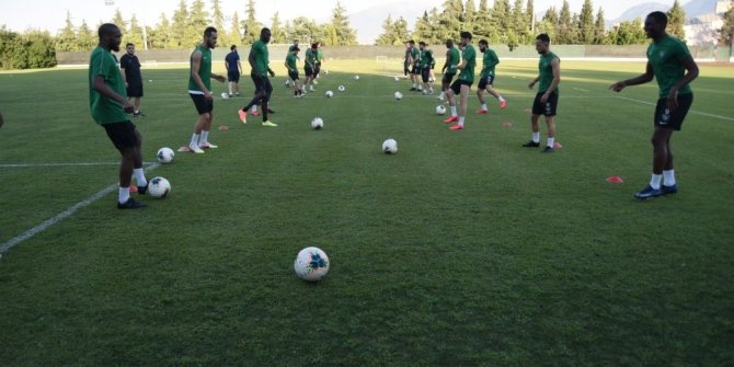 Denizlispor 10 Ağustos’ta topbaşı yapacak