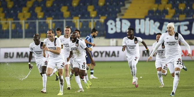 Fatih Karagümrük'te Süper Lig sevinci