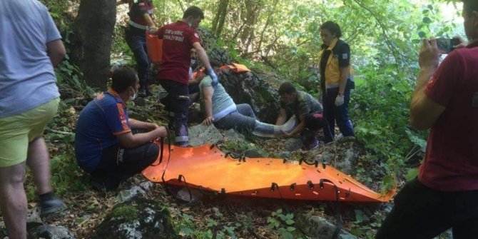 Şelaleden düşen vatandaş için ekipler seferber oldu